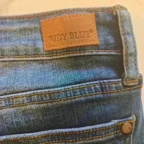 Judy Blue Womens Relaxed Fit Distressed Ankle Jeans Blue Size 31 - Picture 5 of 11